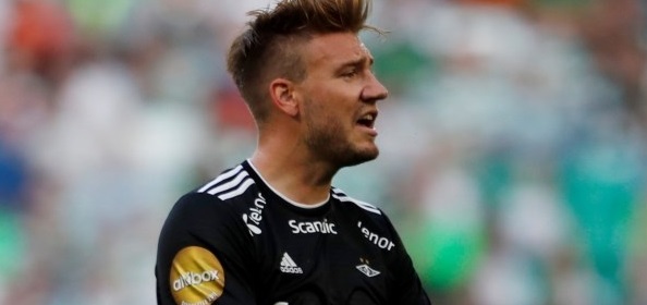 Foto: Bendtner maakt carriereswitch: “Daar wil ik goed in zijn”