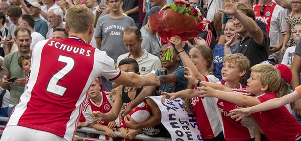 Foto: Opmerkelijk: spits (!) wil rugnummer 2 in hoofdmacht Ajax overnemen