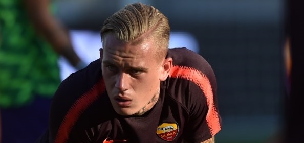 Foto: Karsdorp maakt indruk in oefenduel van AS Roma