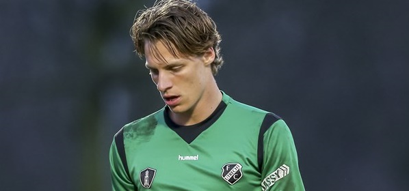 Foto: Utrecht-doelman verlengt contract én wordt gestald bij MVV