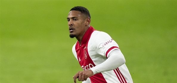 Foto: Haller over Ajax-transfer: ‘Hoorde mijn kinderen huilen’