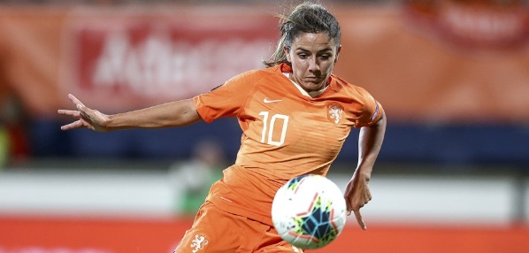 Foto: Oranje Leeuwinnen verscheuren hun Australische prooi