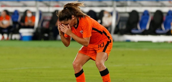 Foto: Lieke Martens barst in tranen uit: ‘Neem ik mezelf kwalijk’