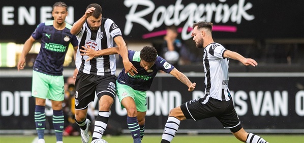 Foto: Kijkers Heracles-PSV maken ‘droplul’ met grond gelijk