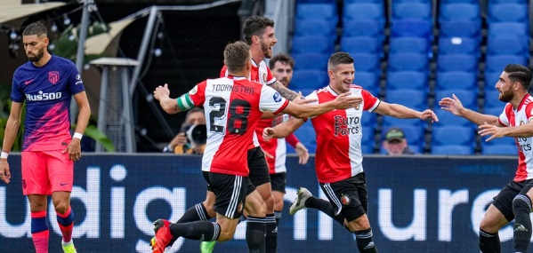 Foto: Heel Europa gaat los over Feyenoord-Atléti: “Wat een gek!”