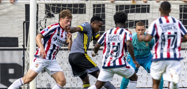 Foto: Kijkers Willem II-Feyenoord trekken conclusie: ‘Vreselijk’