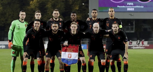 Foto: Basisklant verlaat ‘kamp Oranje’, Van Gaal roept vervanger op