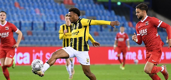 Foto: Afgekeurde goal hoogtepunt bij Vitesse – AZ