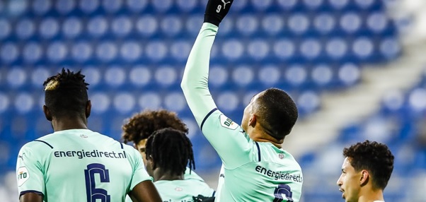 Foto: PSV verbaast kijkers tijdens Heerenveen-uit: “WTF”