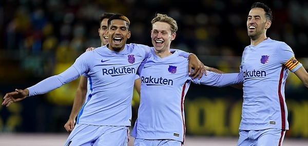 Foto: Barça komt met schrik vrij, zorgen om Frenkie de Jong