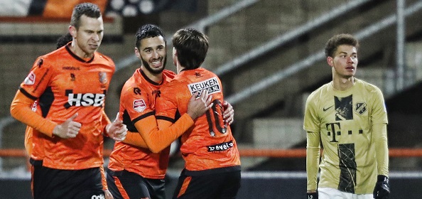 Foto: Volendam en Emmen winnen, vijfklapper VVV