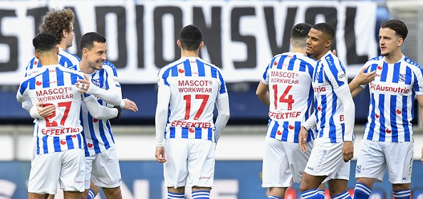 Foto: Heerenveen kijkt naar onderen en stelt beslissingen uit