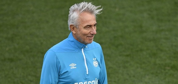 Foto: Van Marwijk lacht om collega’s: “Nee natuurlijk niet”