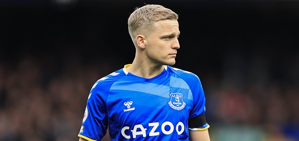 Foto: Chelsea slaat laat toe, zorgen Van de Beek groeien