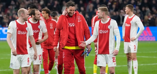 Foto: Ten Hag schenkt klare wijn over Stekelenburg