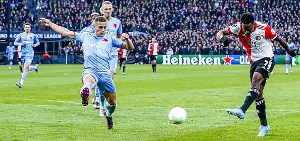 Foto: Feyenoord-droom wankelt na late ontknoping