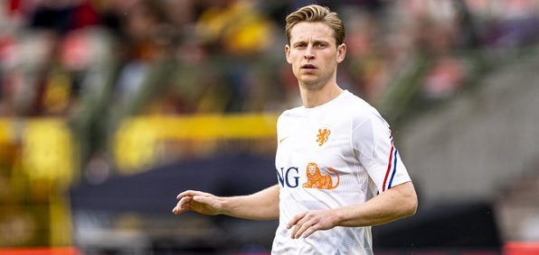 Foto: ‘Alarmbellen bij Oranje rinkelen door Frenkie’