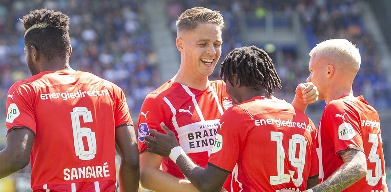 Foto: Officieel: PSV slikt miljoenenverlies op miskoop