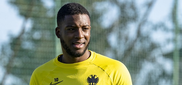 Foto: ‘Feyenoord kan Bazoer definitief vergeten’