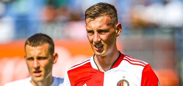 Foto: Feyenoord-flop gefileerd: “Wat moet je ermee?”