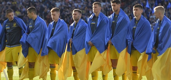 Foto: Emoties lopen hoog op bij eerste Oekraïense interland na inval (?)