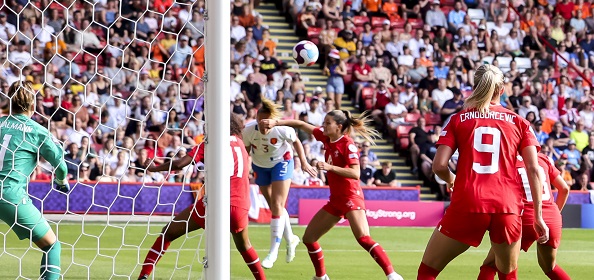 Foto: Oranje-vrouwen treffen topfavoriet: één goal te weinig