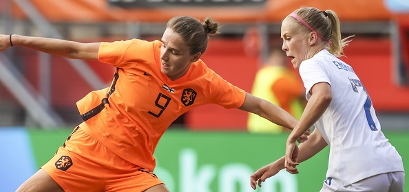 Foto: Miedema wijst Oranje-vrouwen terecht: “Niet slim”