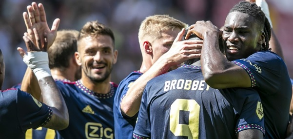 Foto: Peperdure aankoop verovert Ajax-harten: “Beter dan Martínez”