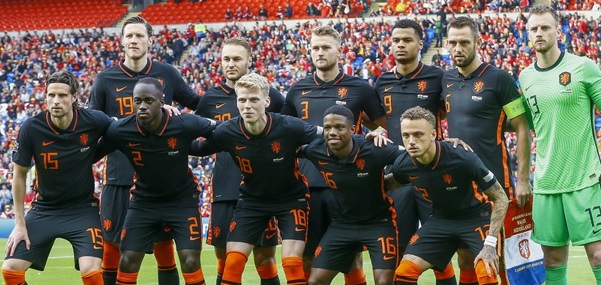 Foto: Spelers Oranje geloven in nieuwe systeem: “Steeds meer vertrouwen”