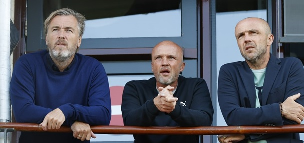 Foto: Schreuder: ‘Heel bijzonder, veel Feyenoorders én Ajacieden’