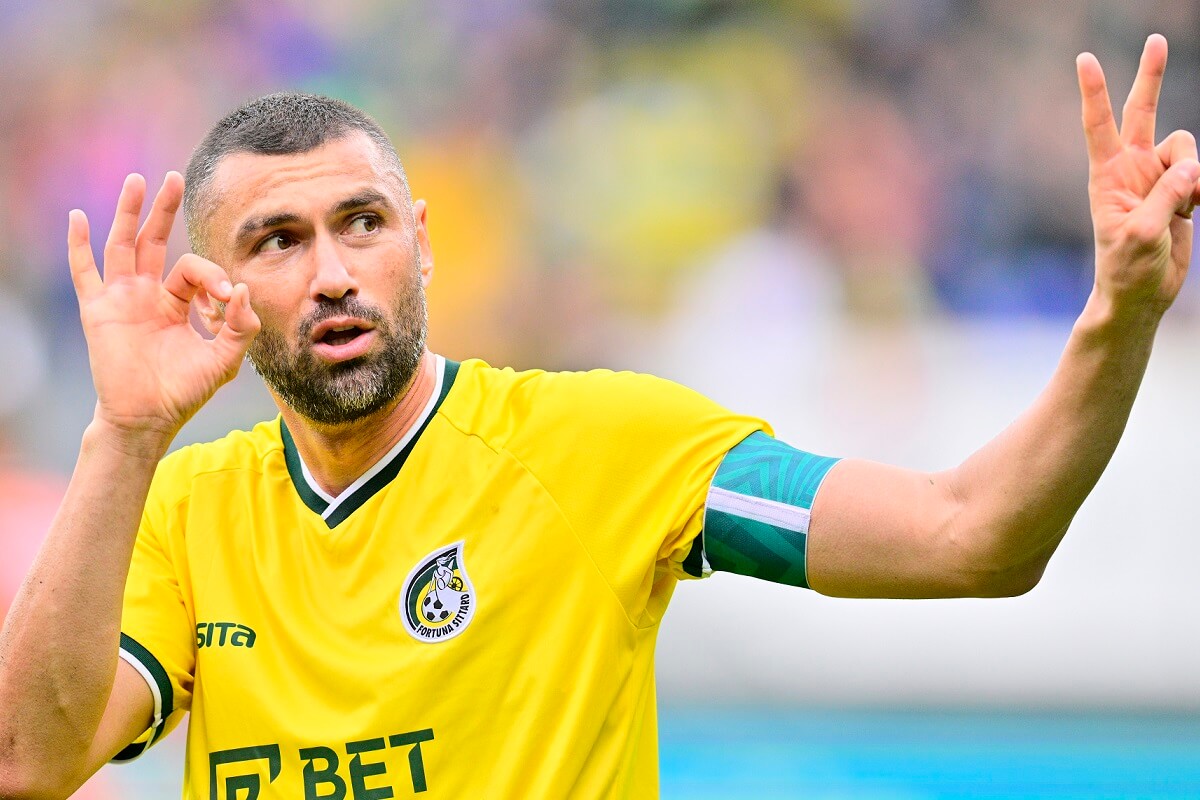 Burak Yilmaz Verrast: "Bedankt Voor Alles" | Soccernews.nl