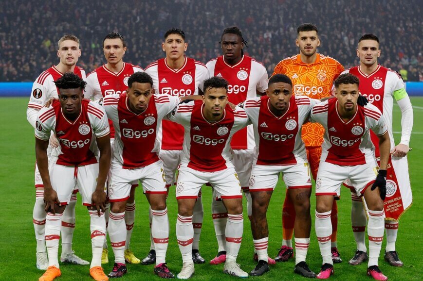 Foto: ‘Ajax moet miskoop meteen wisselen’