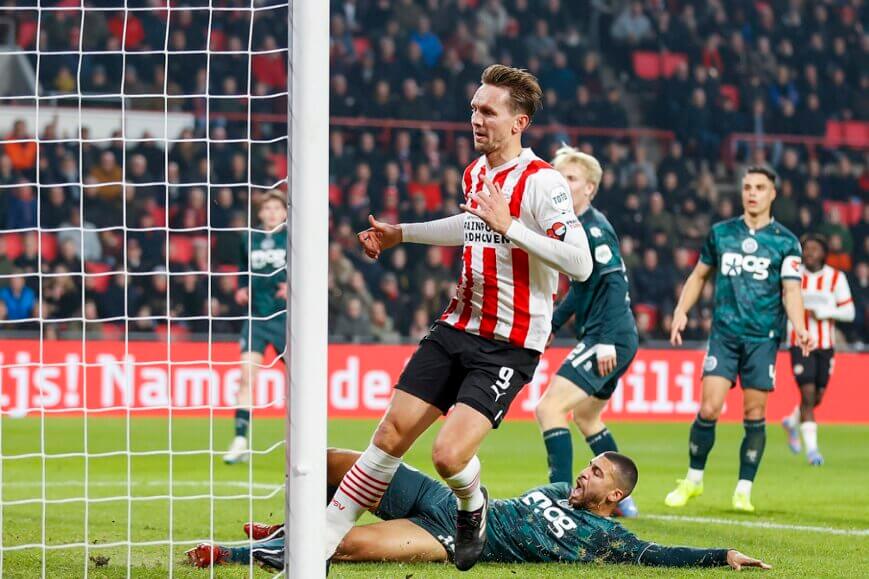 Foto: Luuk de Jong: “Simons buitencategorie?”