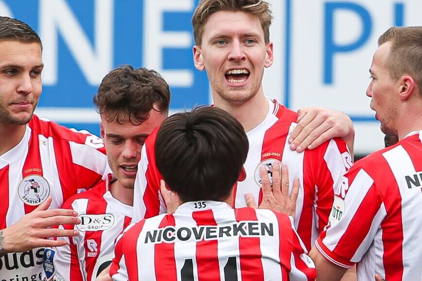 Foto: Eredivisie-uitblinker noemt droombestemming: “Ik ben toe aan een stap”