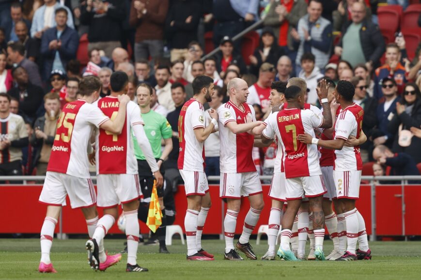 Foto: Mislintat doet Europese ambities Ajax uit de doeken