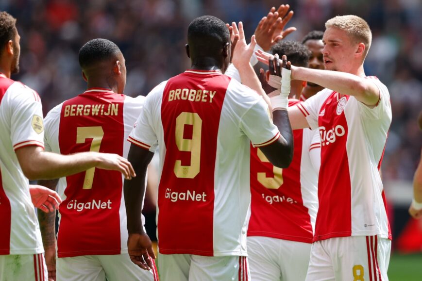 Foto: Ajax maakt rugnummers nieuwe seizoen bekend: nieuwe 1,2 en 3