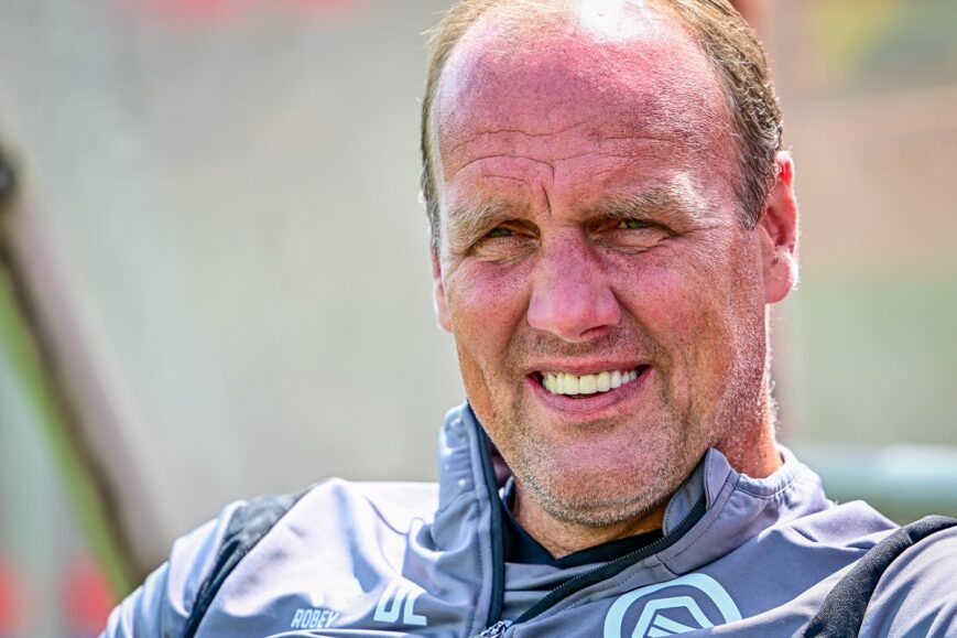 Foto: Groningen-trainer: ‘Met Alex Pastoor over Feyenoord gebeld’