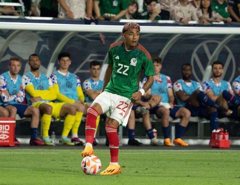 Foto: ‘Feyenoord denkt al veel langer aan Barça-international’