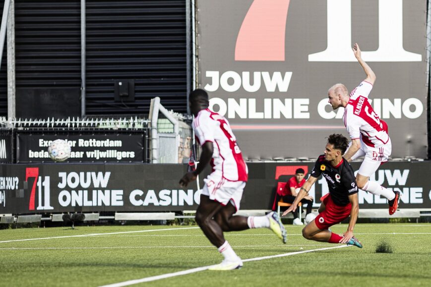 Foto: ‘Schandalig moment tijdens Excelsior – Ajax’