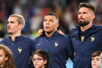 Mbappé met grond gelijkgemaakt: ‘Overduidelijk ongeschikt’