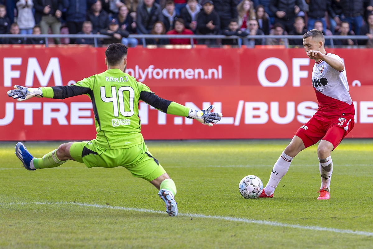 FC Utrecht kaapt doelman weg bij Ajax | Soccernews.nl