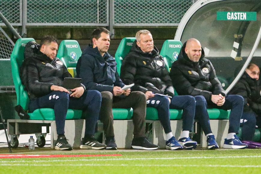 Foto: Sparta-coach witheet na wanvertoning: “Om je kapot te schamen”