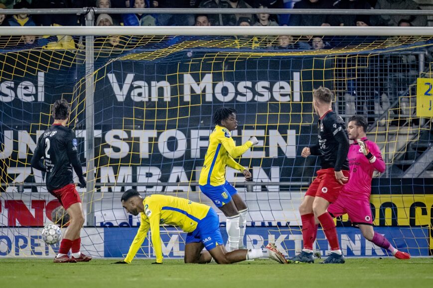 Foto: Excelsior toont veerkracht in Waalwijk