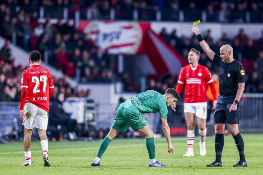 Foto: ‘Complot tegen PSV: KNVB…’