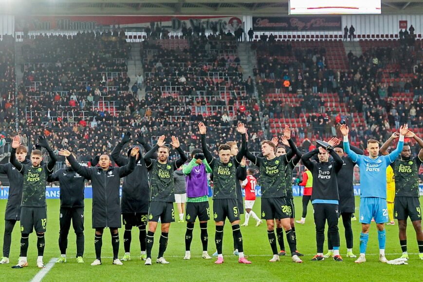 Foto: Feyenoord-fans zien slechts één goede invaller tegen AZ