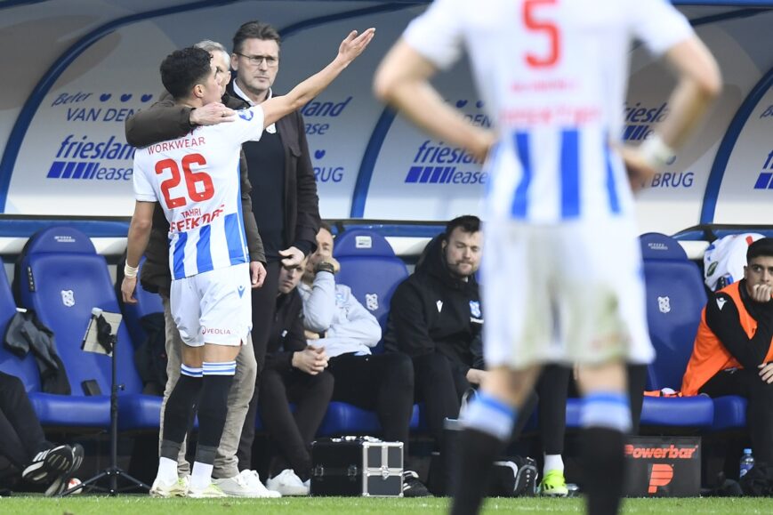 Foto: Uitblinkende Heerenveen-invaller gewisseld: “Hij was er niet blij mee”