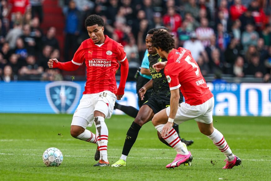 Foto: ‘Eredivisie-schande bij PSV-Feyenoord’