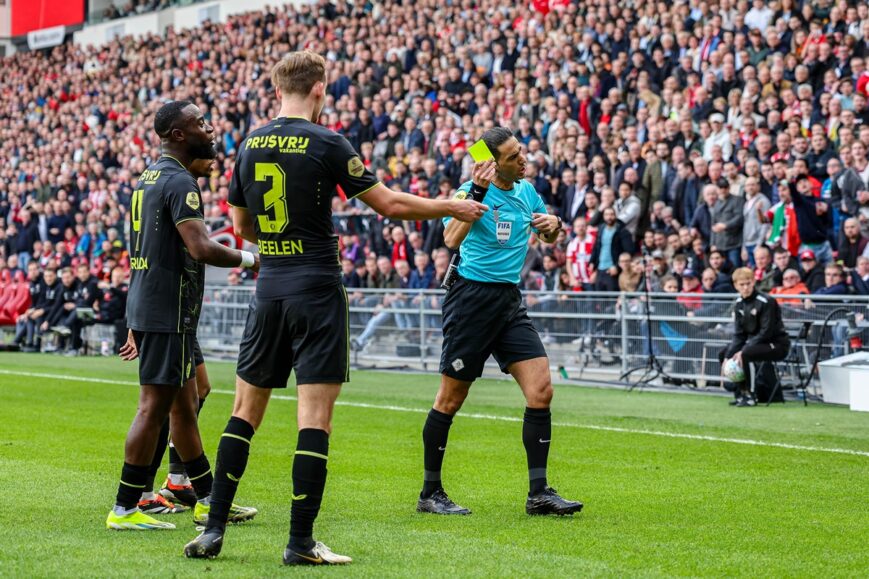 Foto: ‘Feyenoord zwaar benadeeld tegen PSV’