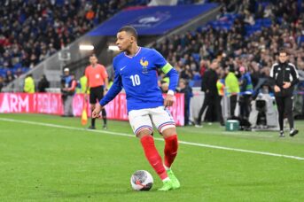 Frankrijk mist Mbappé op trainingsveld