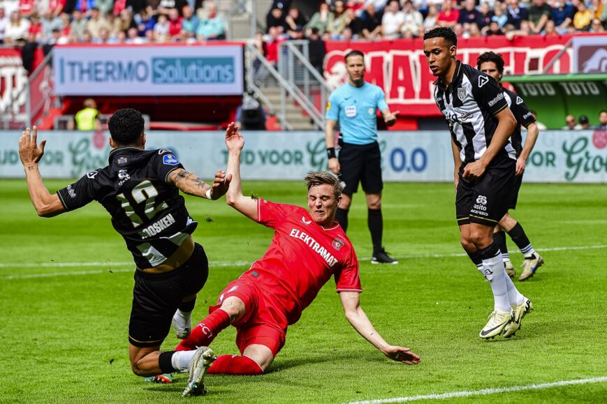 Foto: Boadu schenkt Twente zege in povere derby